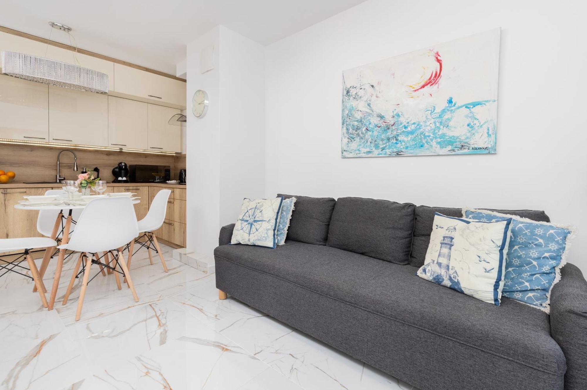 Batorego 7 Apartament With Terrace & Parking Downtown Gdynia By Renters Eksteriør bilde
