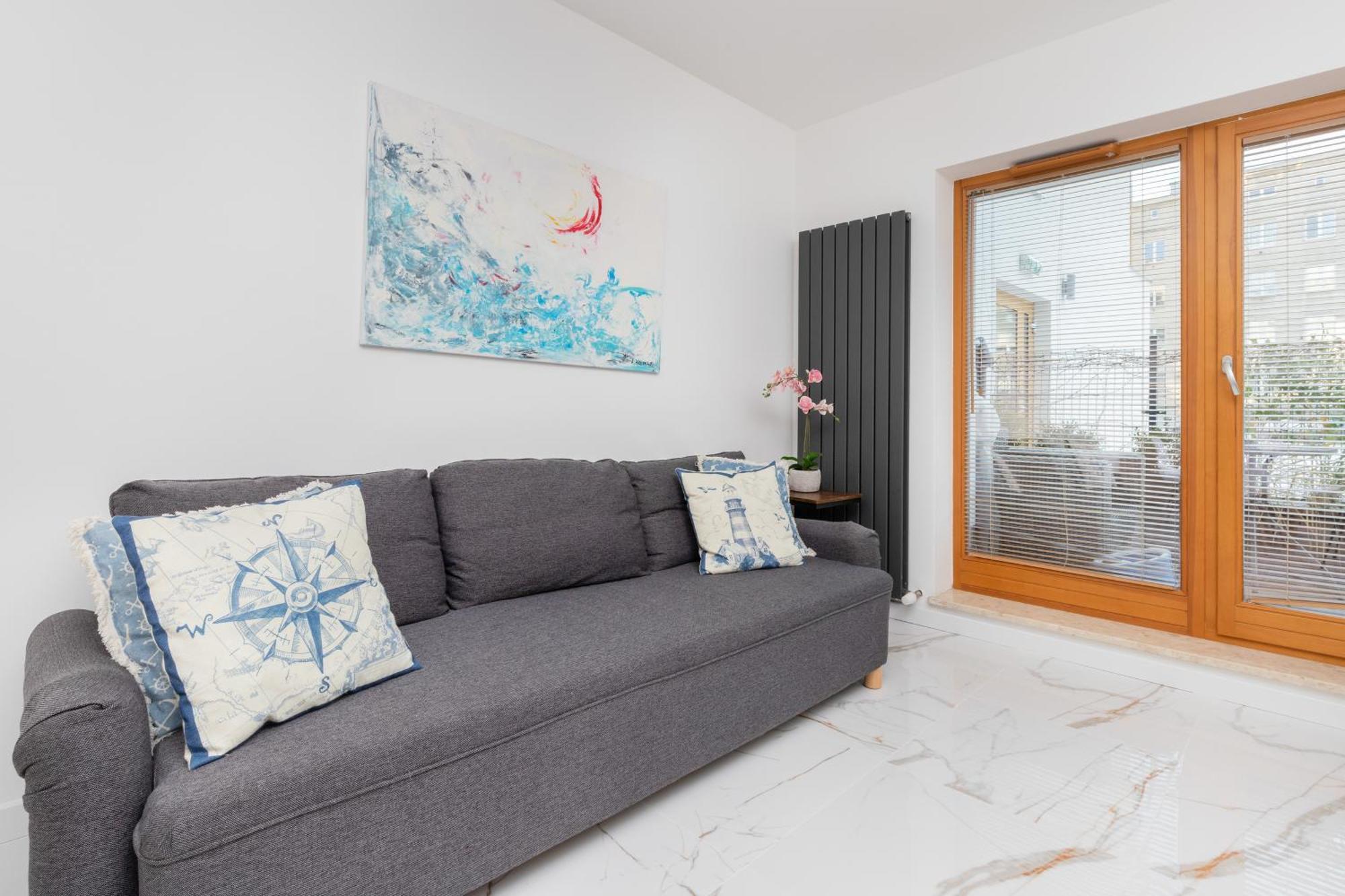 Batorego 7 Apartament With Terrace & Parking Downtown Gdynia By Renters Eksteriør bilde
