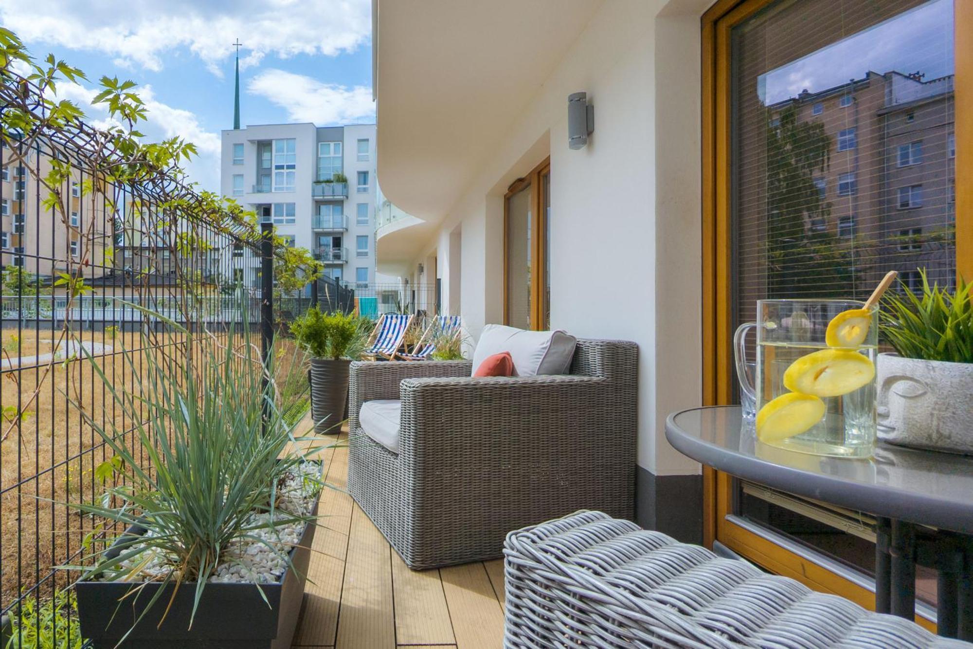 Batorego 7 Apartament With Terrace & Parking Downtown Gdynia By Renters Eksteriør bilde